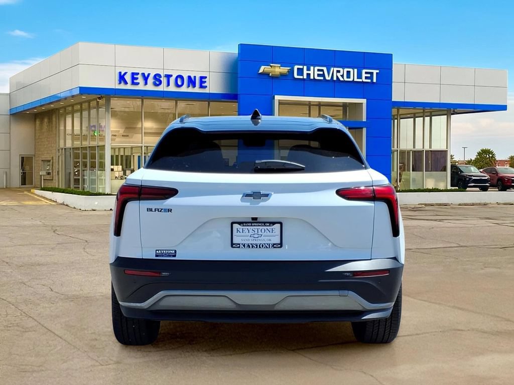 Used 2026 Chevrolet Blazer EV LT FWD image 6