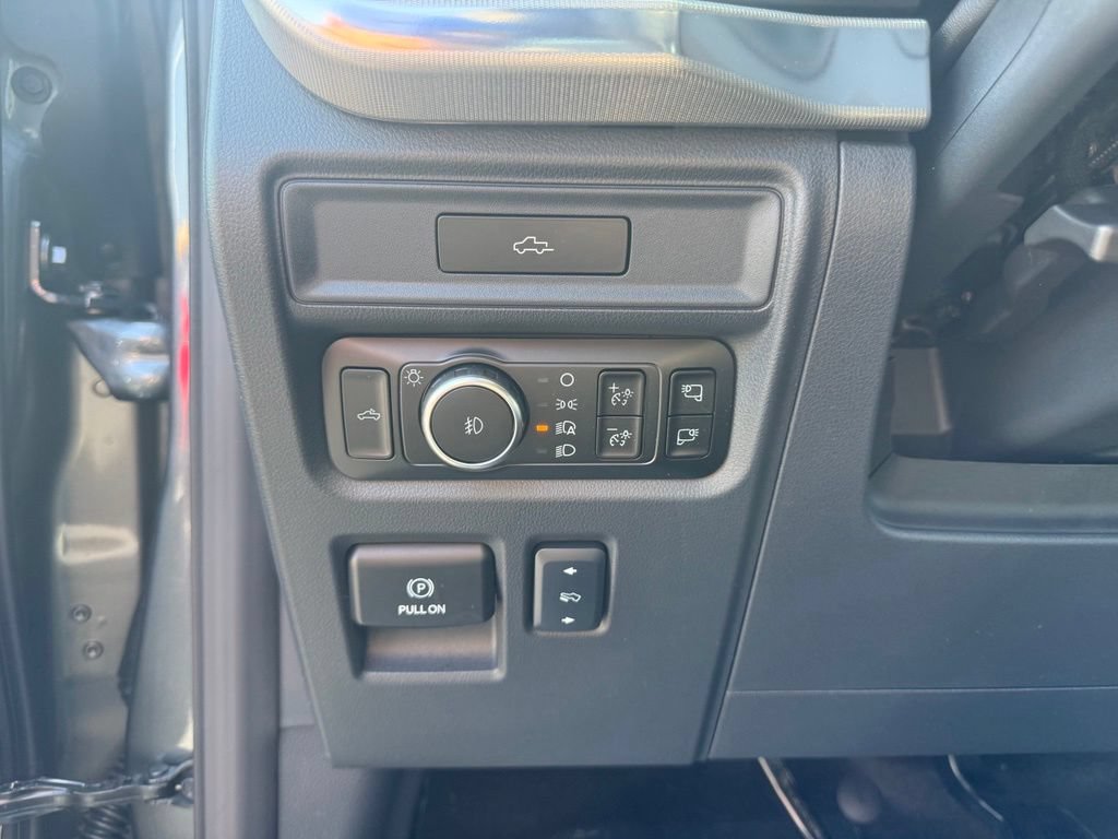 New 2026 Ford F150 Lariat w/ Equipment Group 502A High AWD/4WD image 18