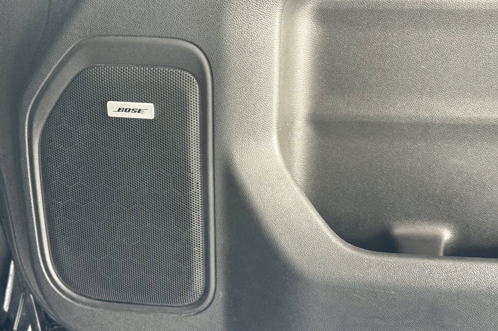 Used 2020 Chevrolet Silverado 2500 High Country w/ Technology Package image 27