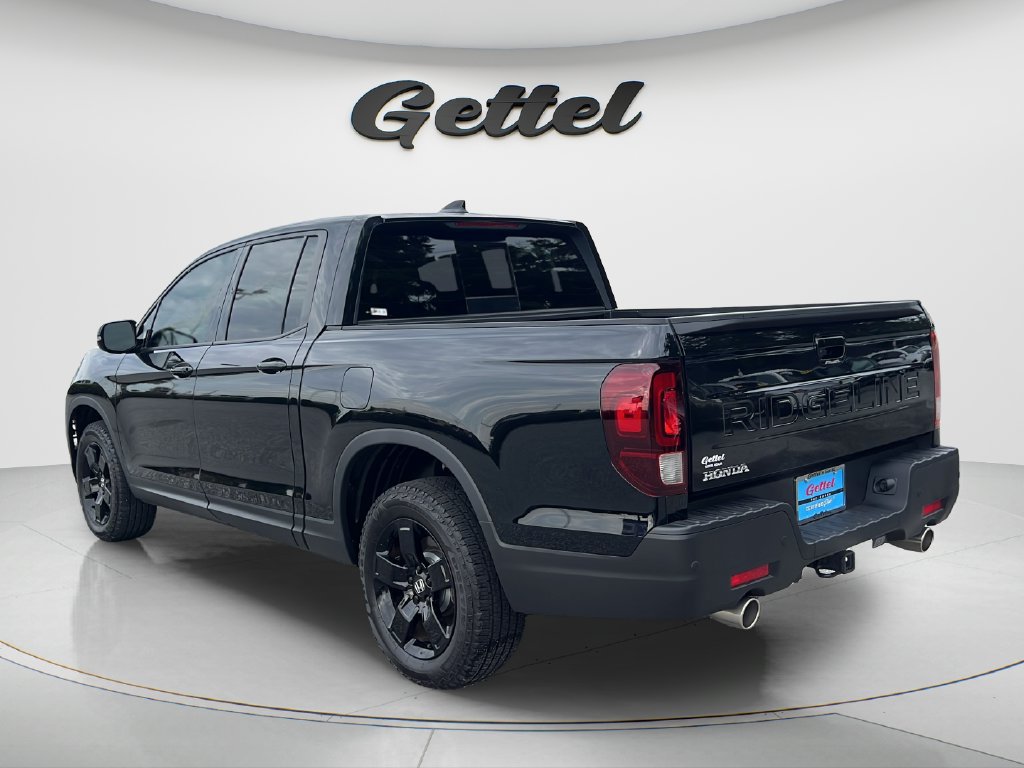 Used 2025 Honda Ridgeline Black Edition image 7