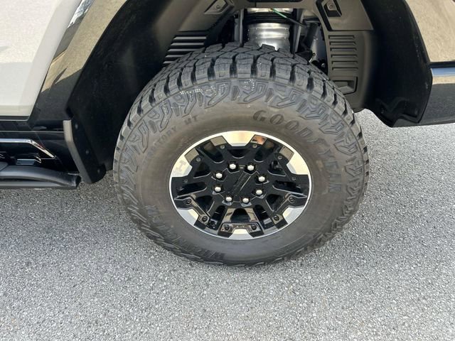 New 2025 GMC Hummer EV 3X w/ Battery Pack, 24 Module Pack image 14