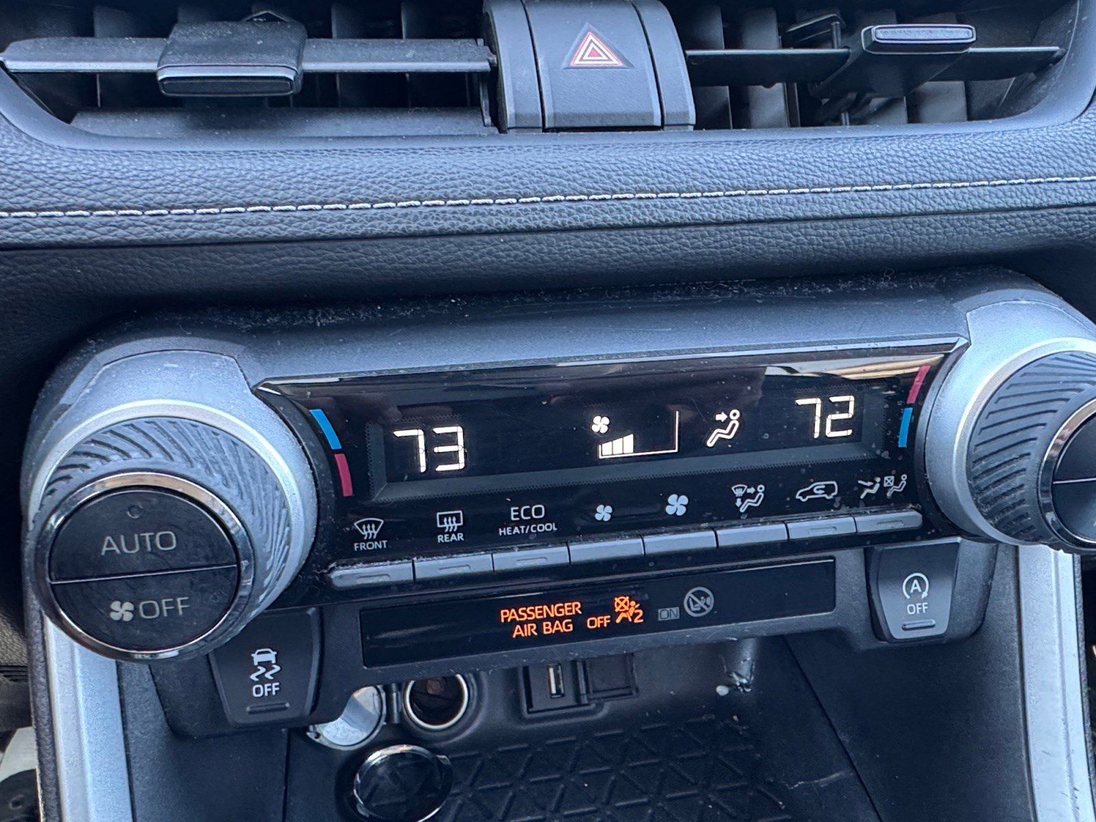 Used 2021 Toyota RAV4 XLE image 18