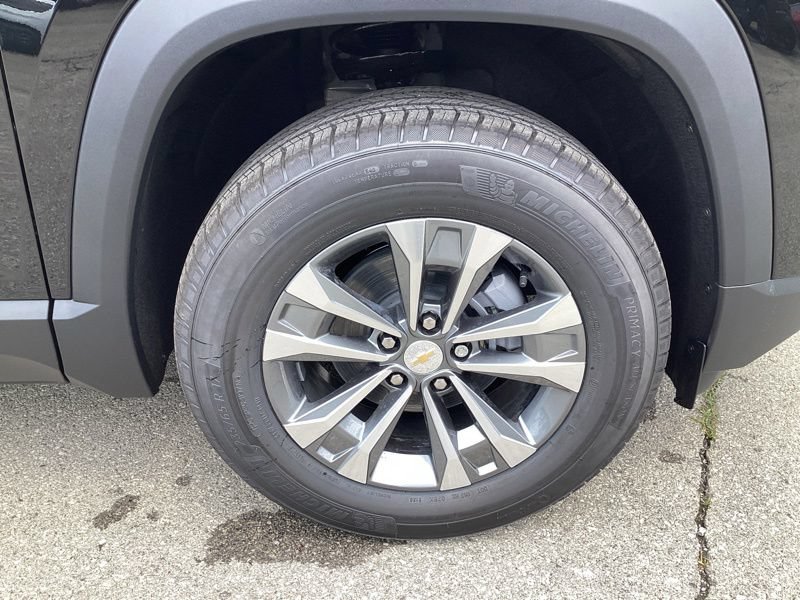 New 2027 Chevrolet Equinox LT w/ Convenience Package II AWD/4WD image 9