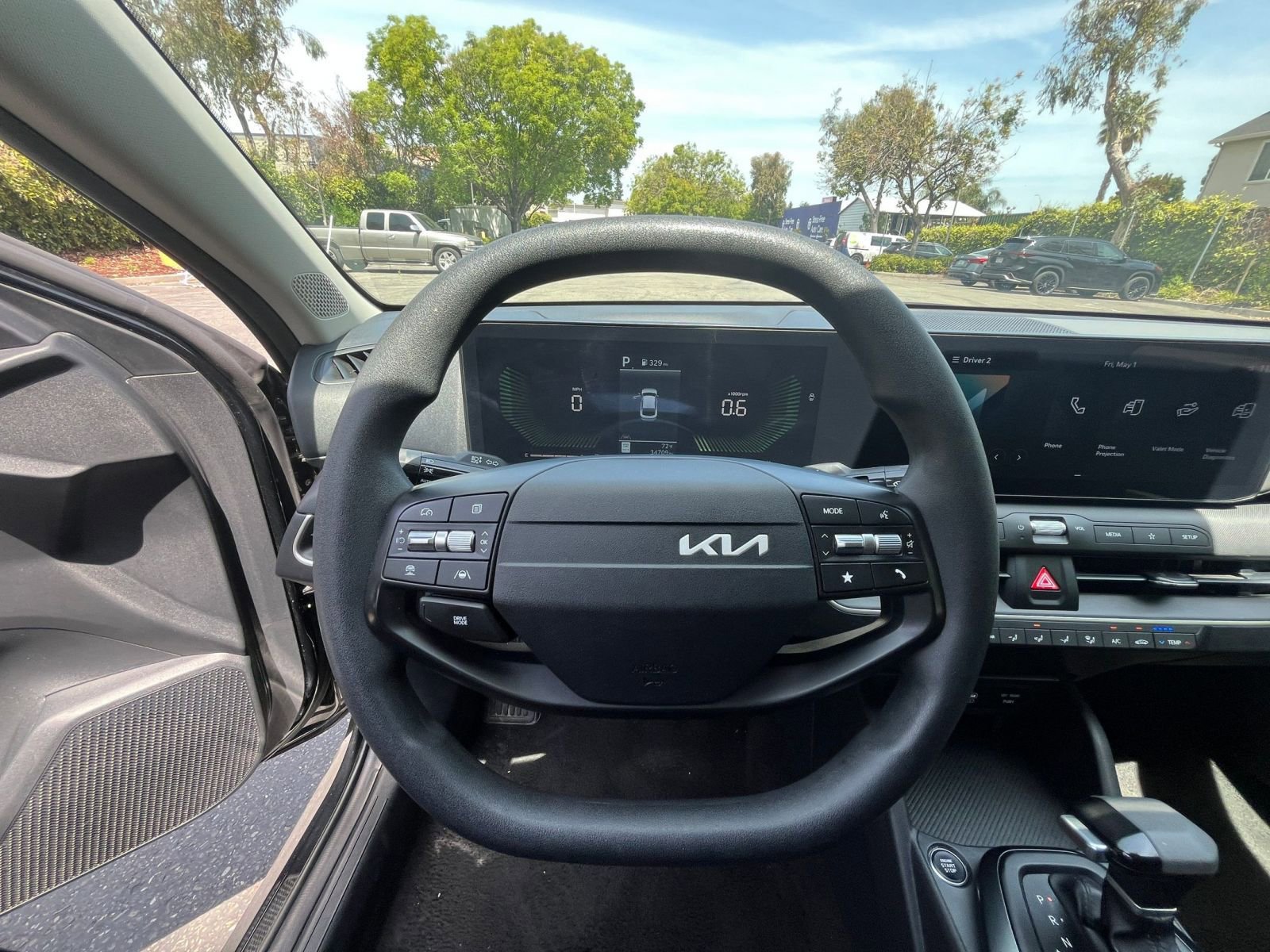 Used 2025 Kia K4 FWD image 33