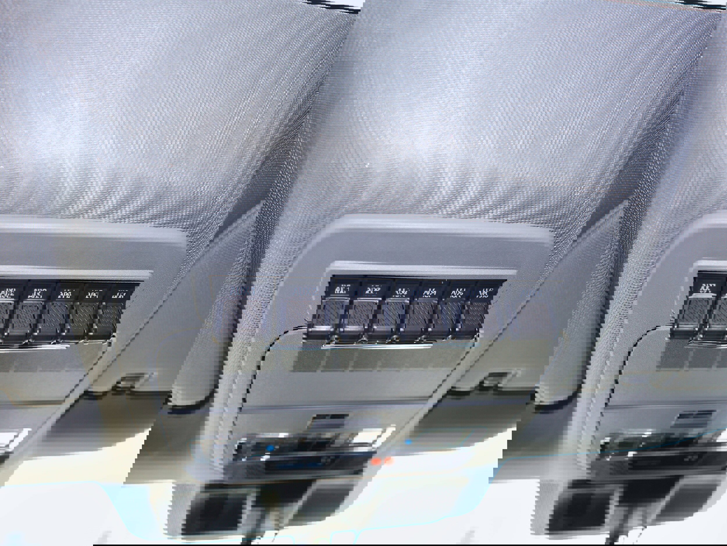 Used 2024 Ford F250 Lariat w/ Sport Appearance Package image 31