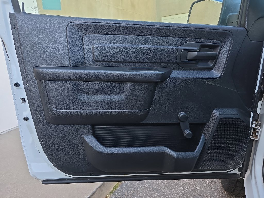 Used 2015 RAM 2500 Tradesman RWD image 19