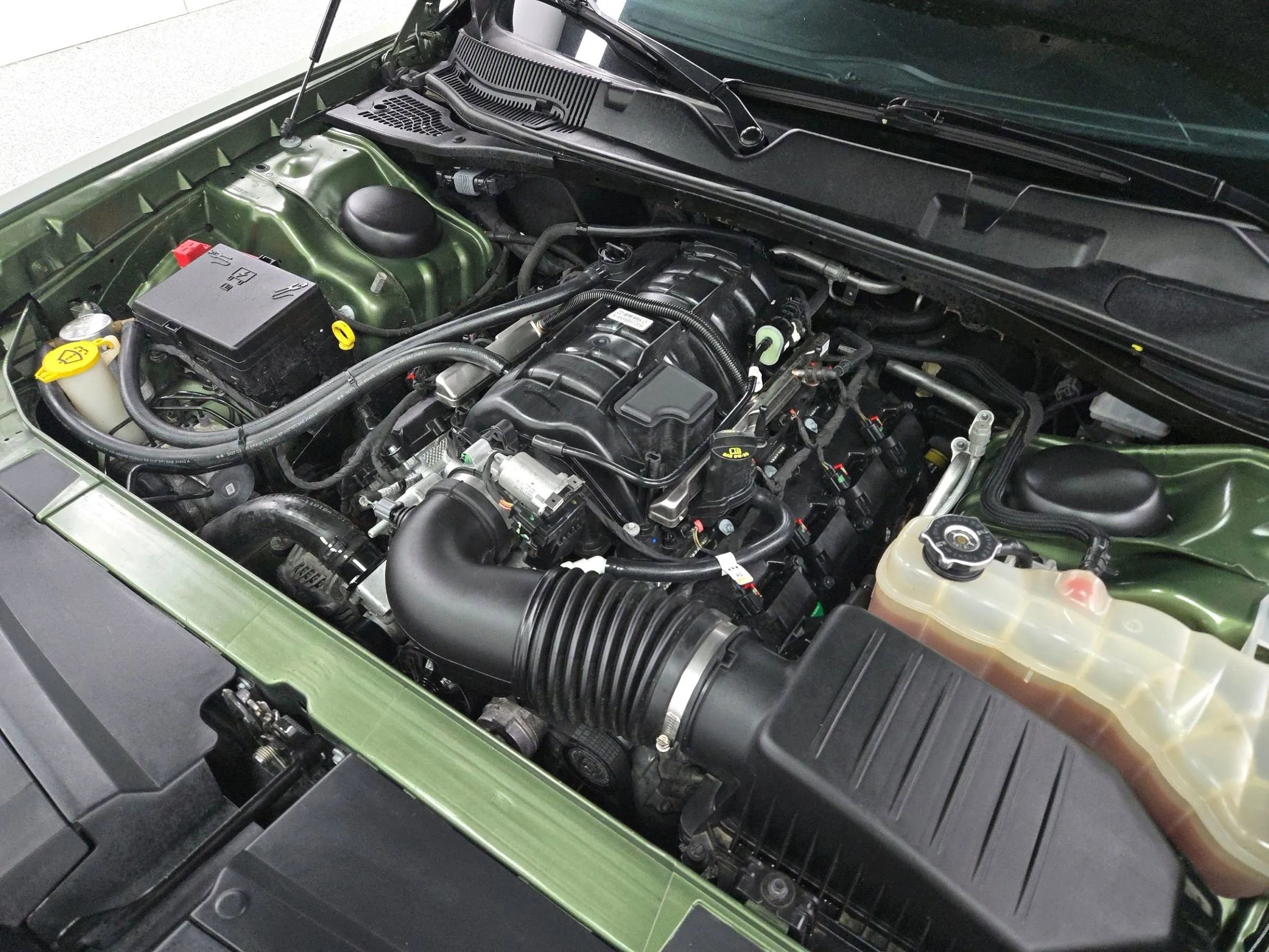 Used 2021 Dodge Challenger R/T w/ Blacktop Package image 20