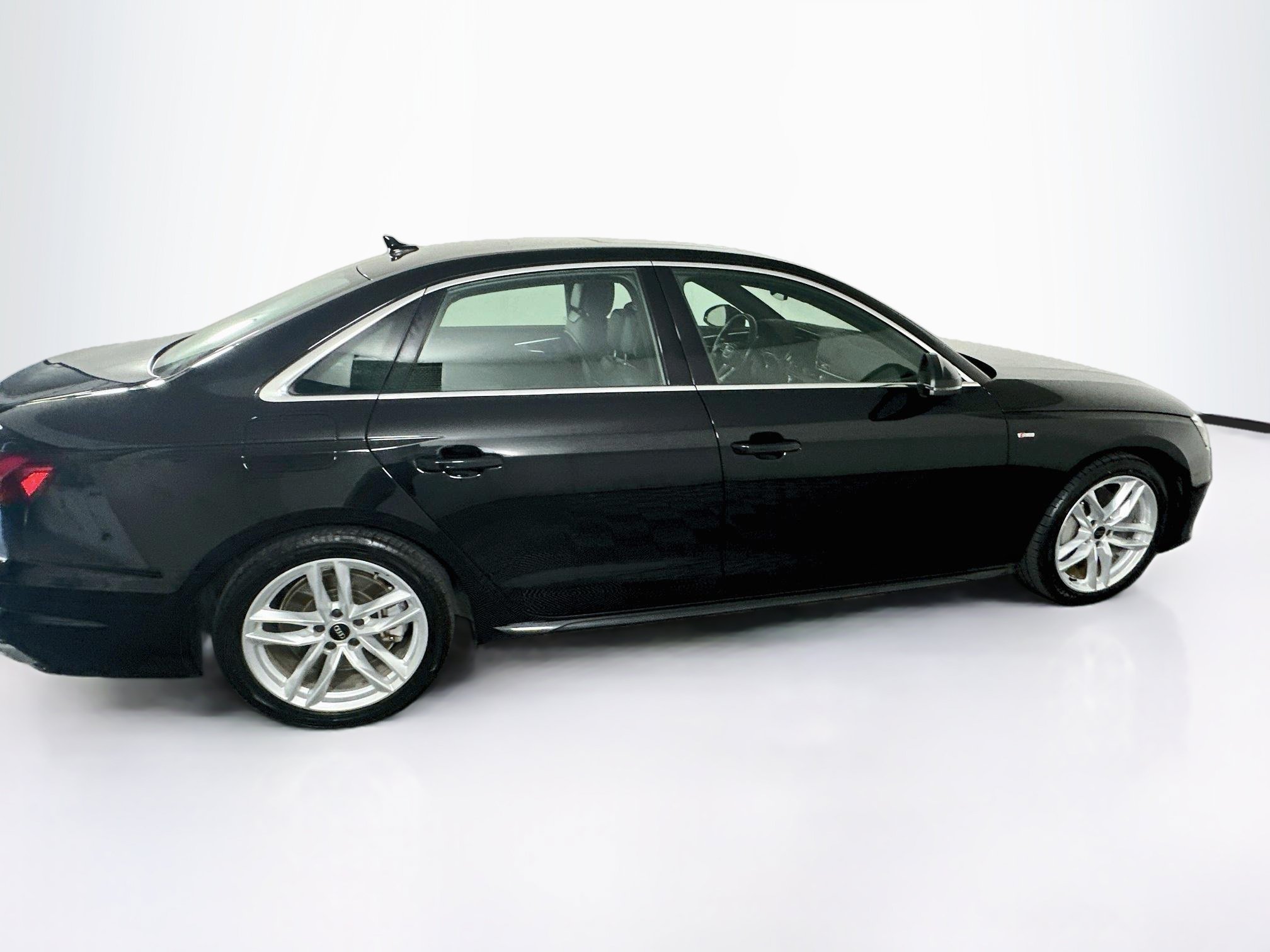 Used 2024 Audi A4 2.0T Premium Plus AWD/4WD image 10
