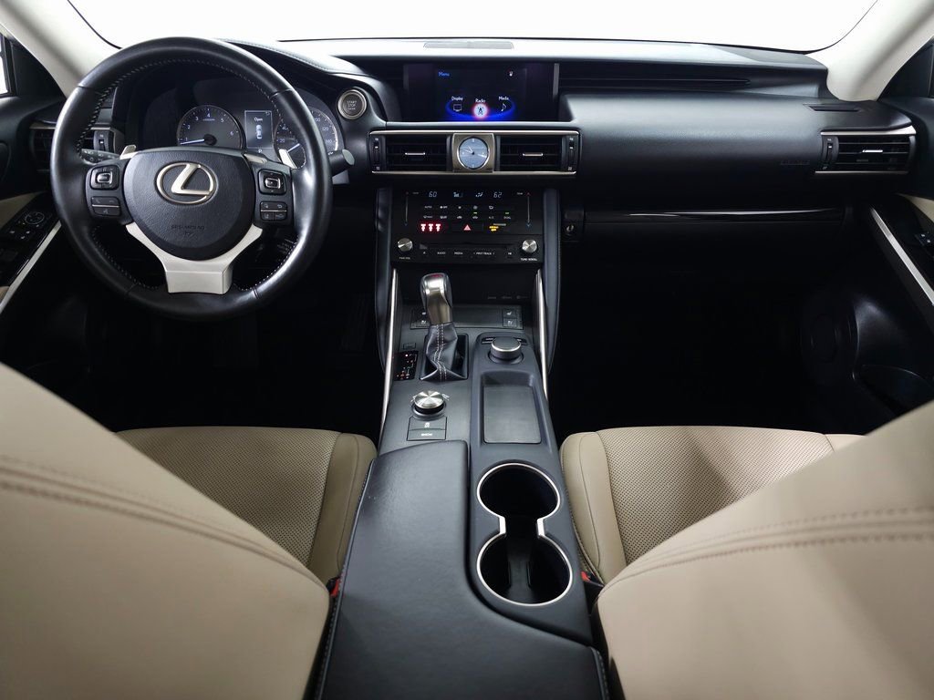 Used 2018 Lexus IS 300 AWD w/ Premium Package image 12
