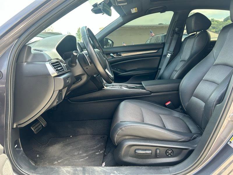 Used 2019 Honda Accord Sport image 6
