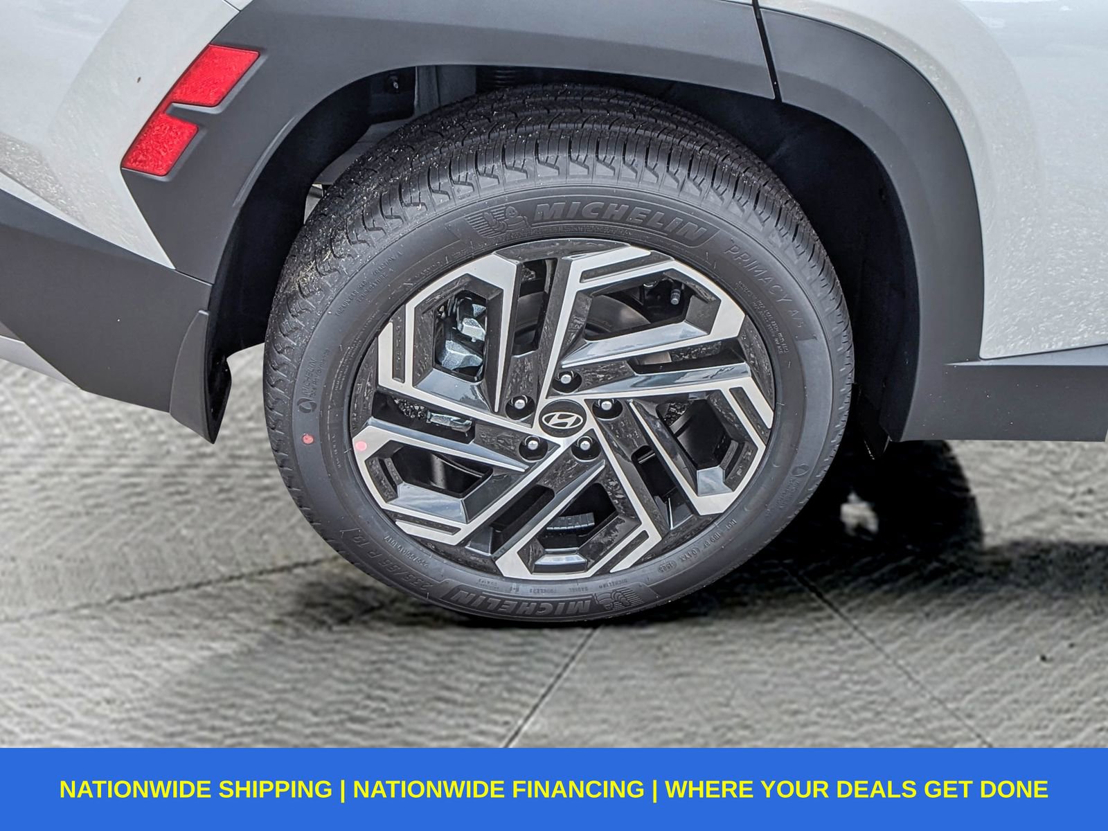 New 2025 Hyundai Tucson Limited image 15