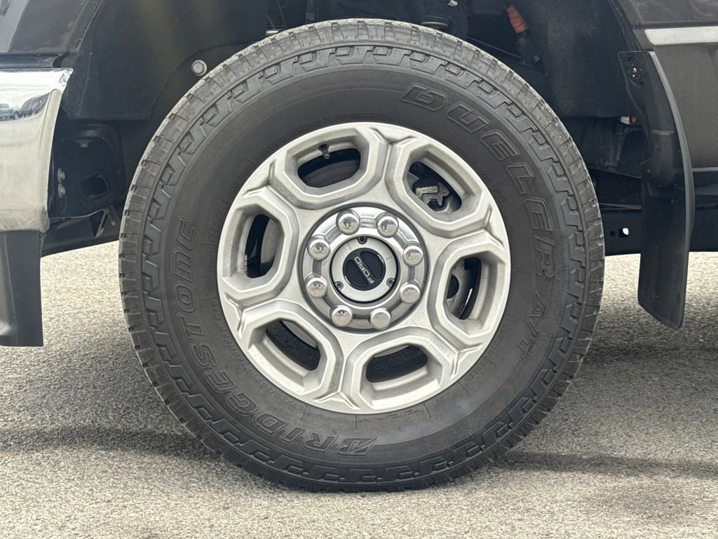 Used 2025 Ford F350 XLT image 18