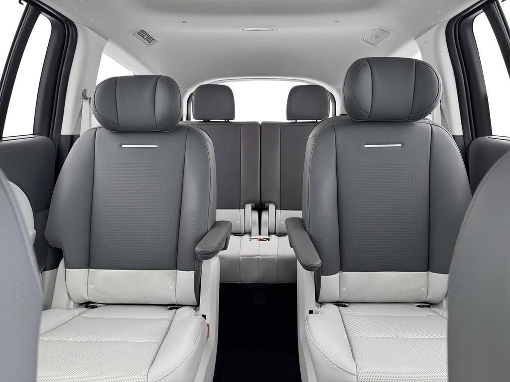 New 2026 Hyundai Ioniq 9 Limited image 16