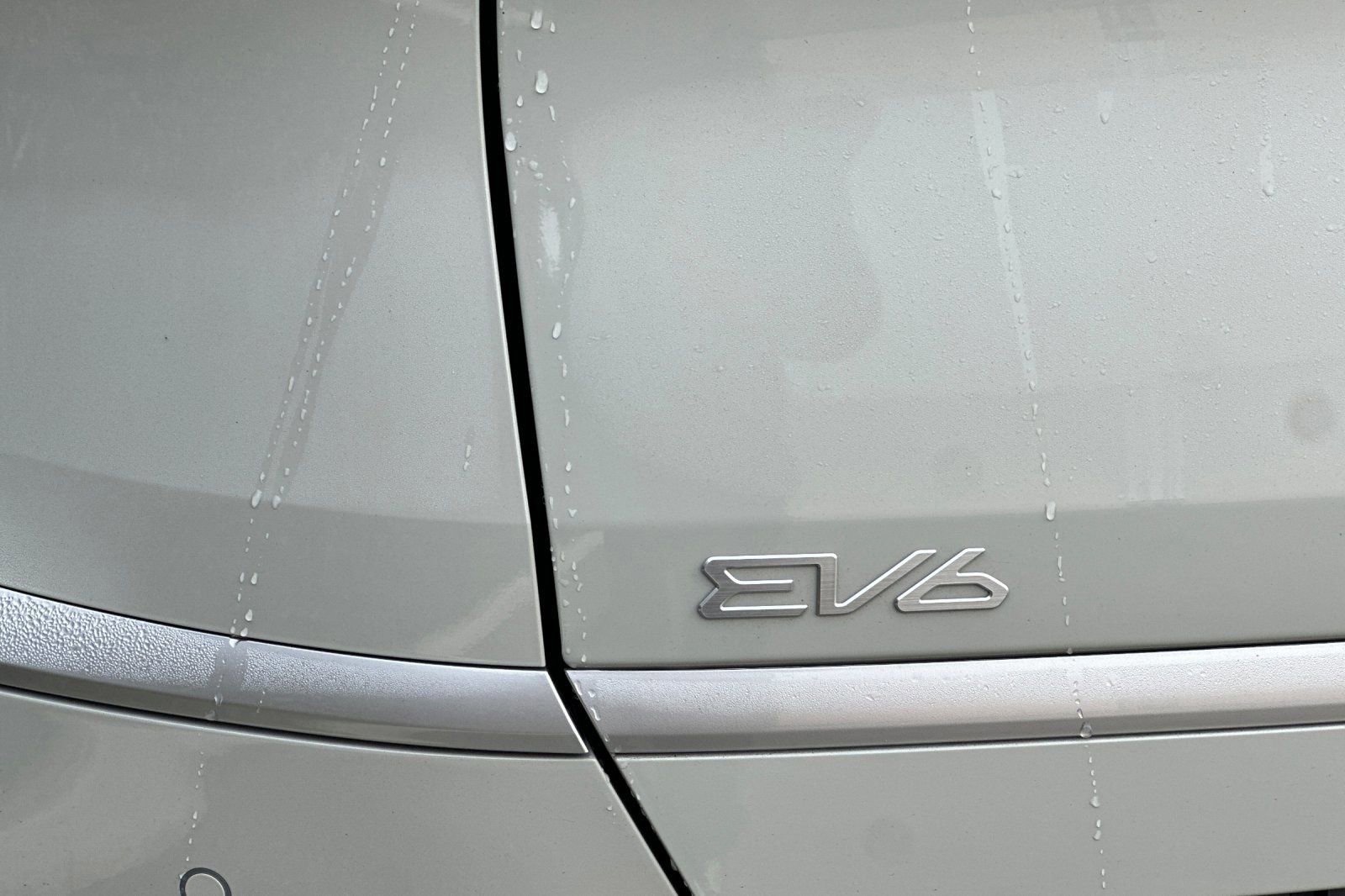 Used 2024 Kia EV6 Light image 28