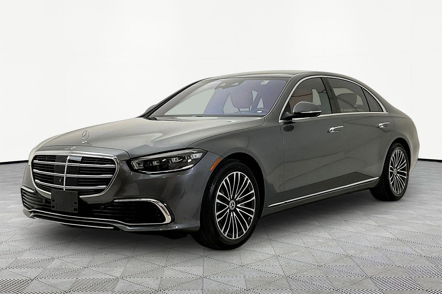 Certified 2023 Mercedes-Benz S 500 4MATIC image 1