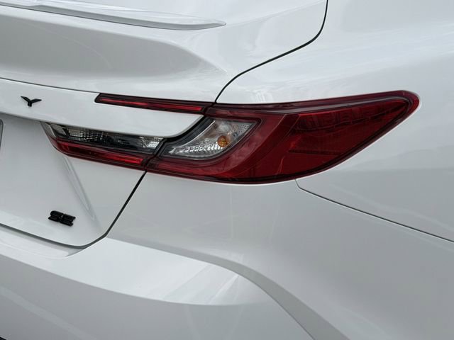 Certified 2025 Toyota Camry SE w/ Convenience Package image 7