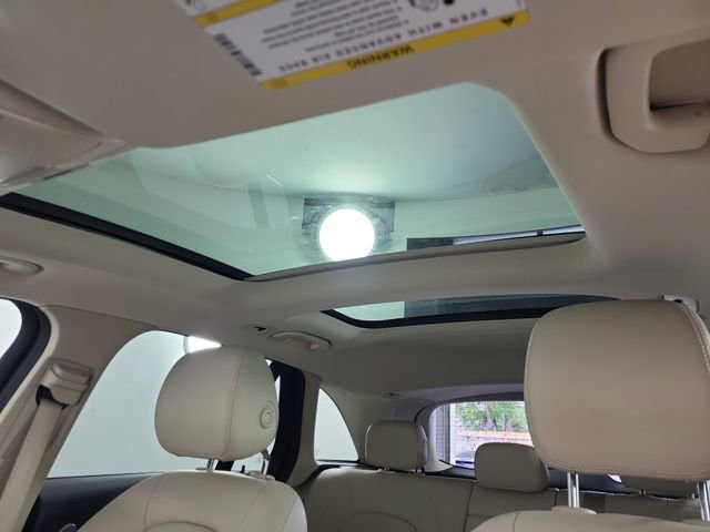 Used 2019 Mercedes-Benz GLC 350e 4MATIC image 30