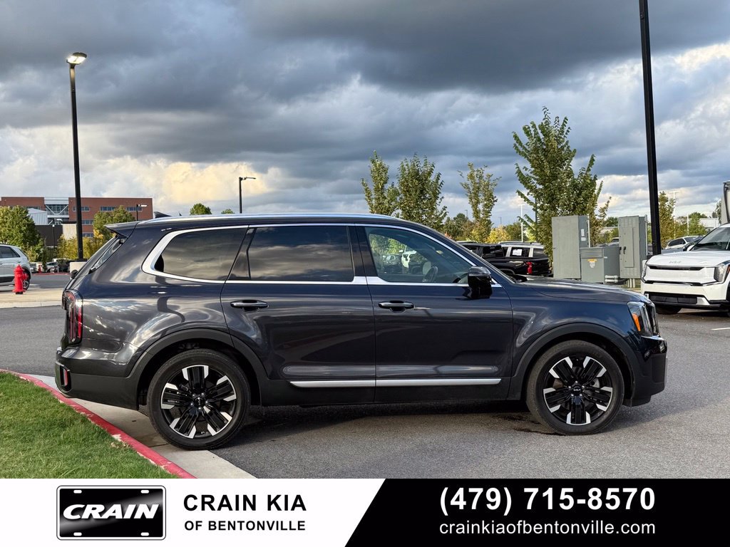 Certified 2025 Kia Telluride SX w/ SX Captain's Chair Package AWD/4WD image 8