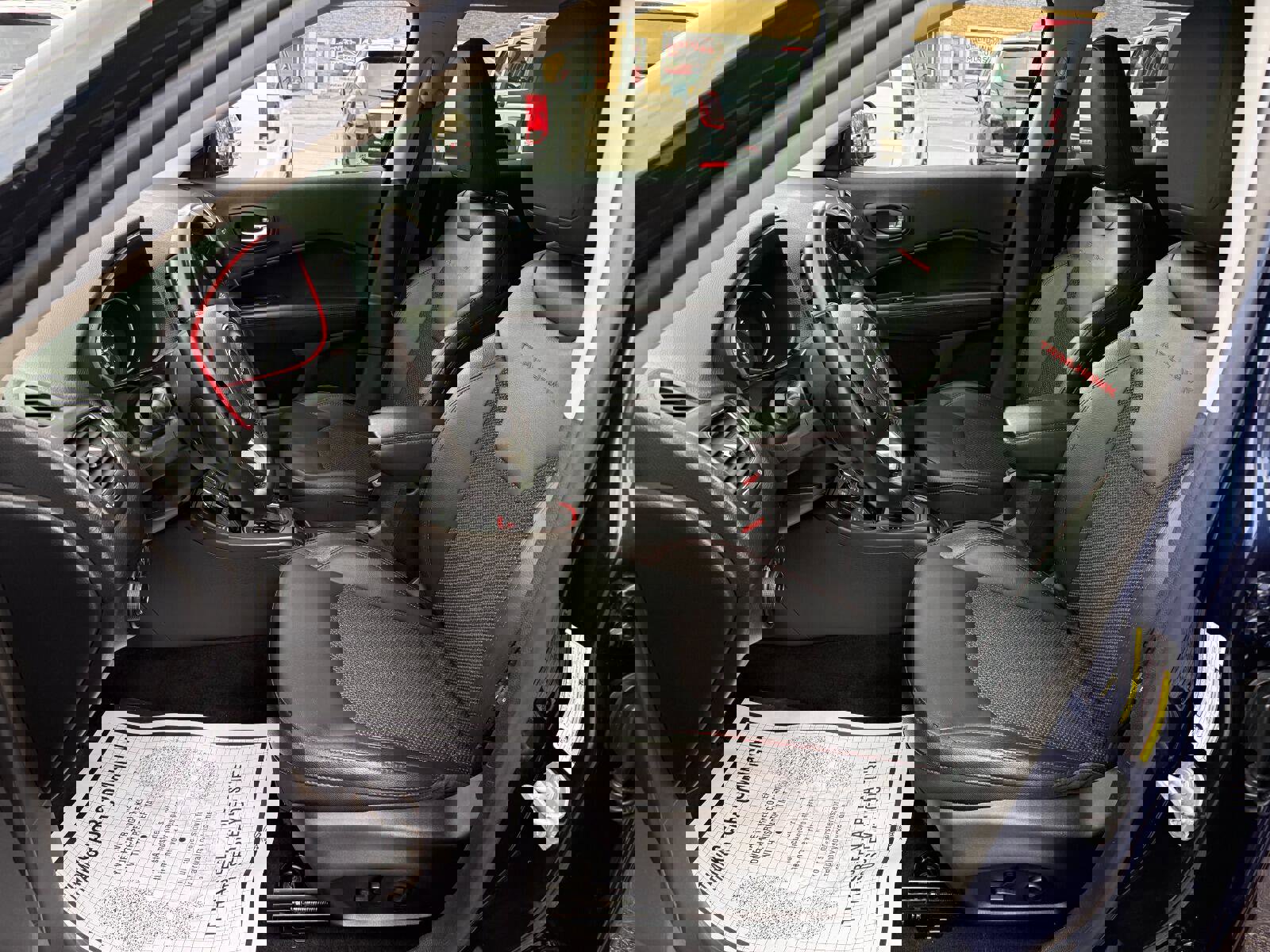 Used 2018 Jeep Compass Trailhawk w/ Cold Weather Group image 10