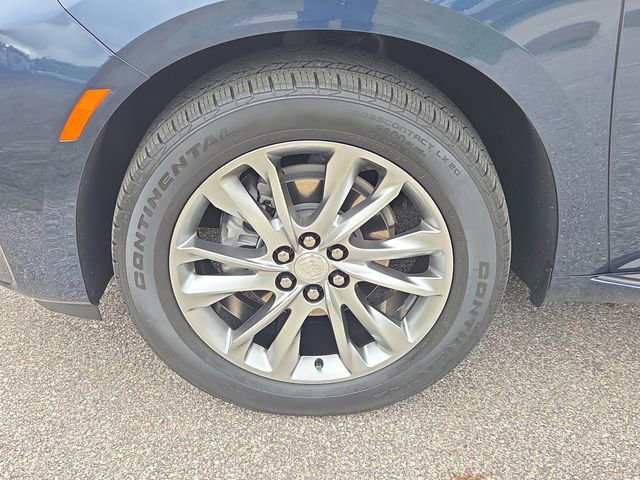 Certified 2022 Buick Enclave Avenir w/ Trailering Package, 5000 lbs. image 7