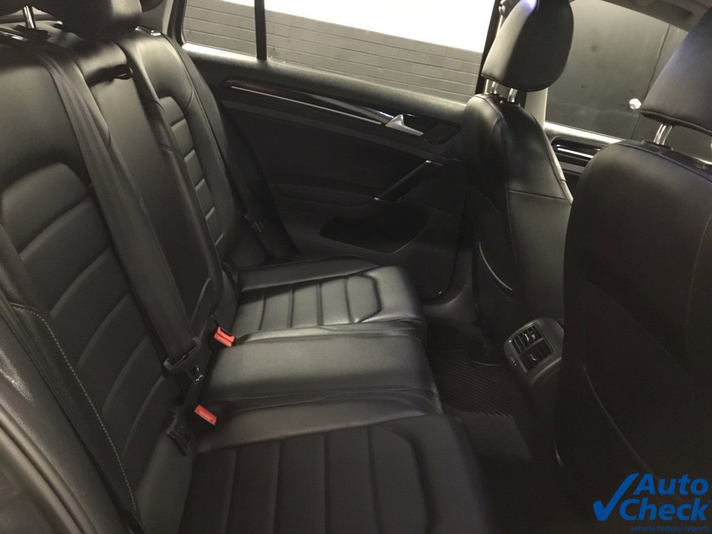 Used 2016 Volkswagen Golf SEL w/ Lighting Package (SEL) FWD image 33