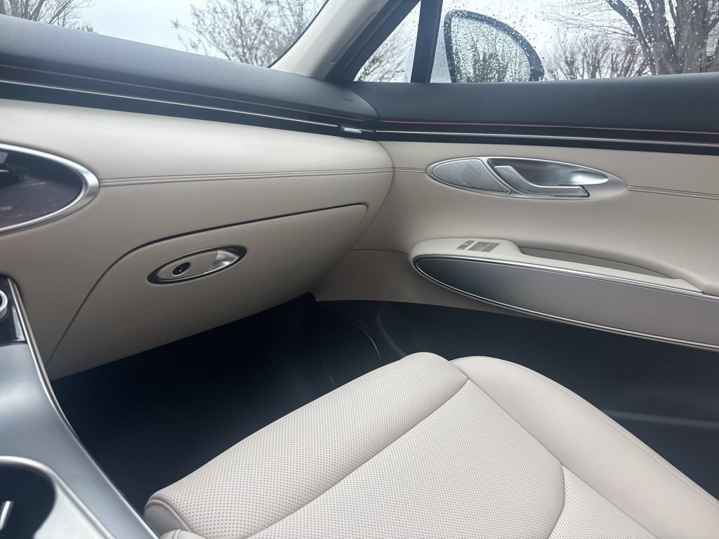 New 2026 Genesis GV70 2.5T Select AWD/4WD image 23