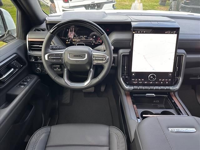New 2026 GMC Yukon Denali w/ Denali Reserve Package image 18