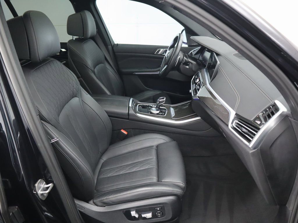 Used 2023 BMW X5 M50i w/ Executive Package image 21