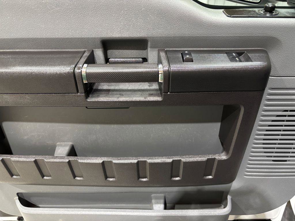 Used 2015 Ford F250 XL w/ Power Equipment Group image 16