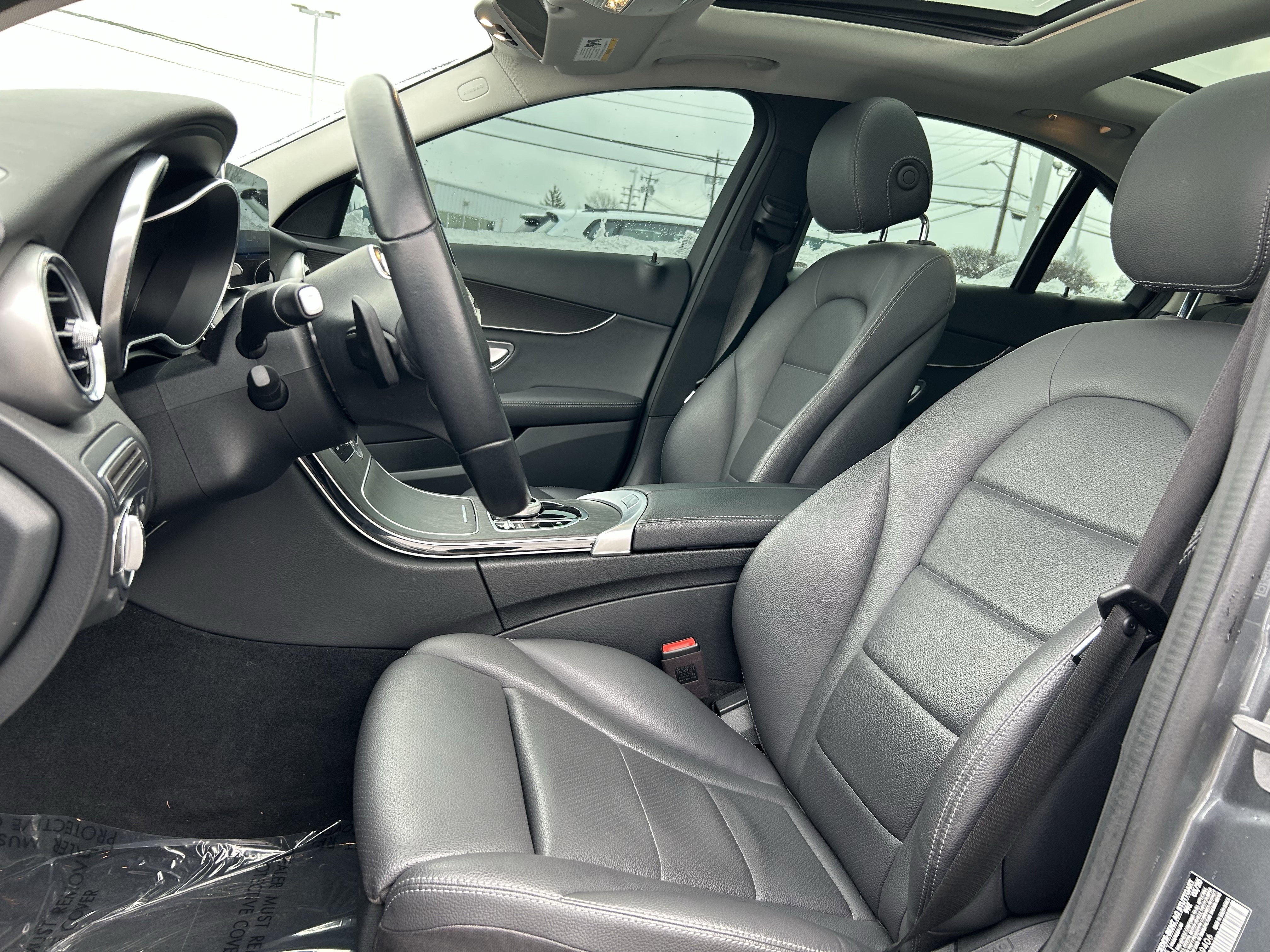 Used 2020 Mercedes-Benz C 300 4MATIC Sedan image 23