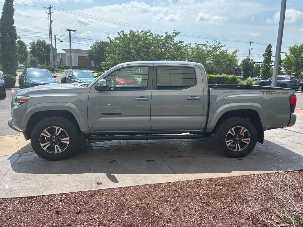 Used 2019 Toyota Tacoma TRD Sport RWD image 6