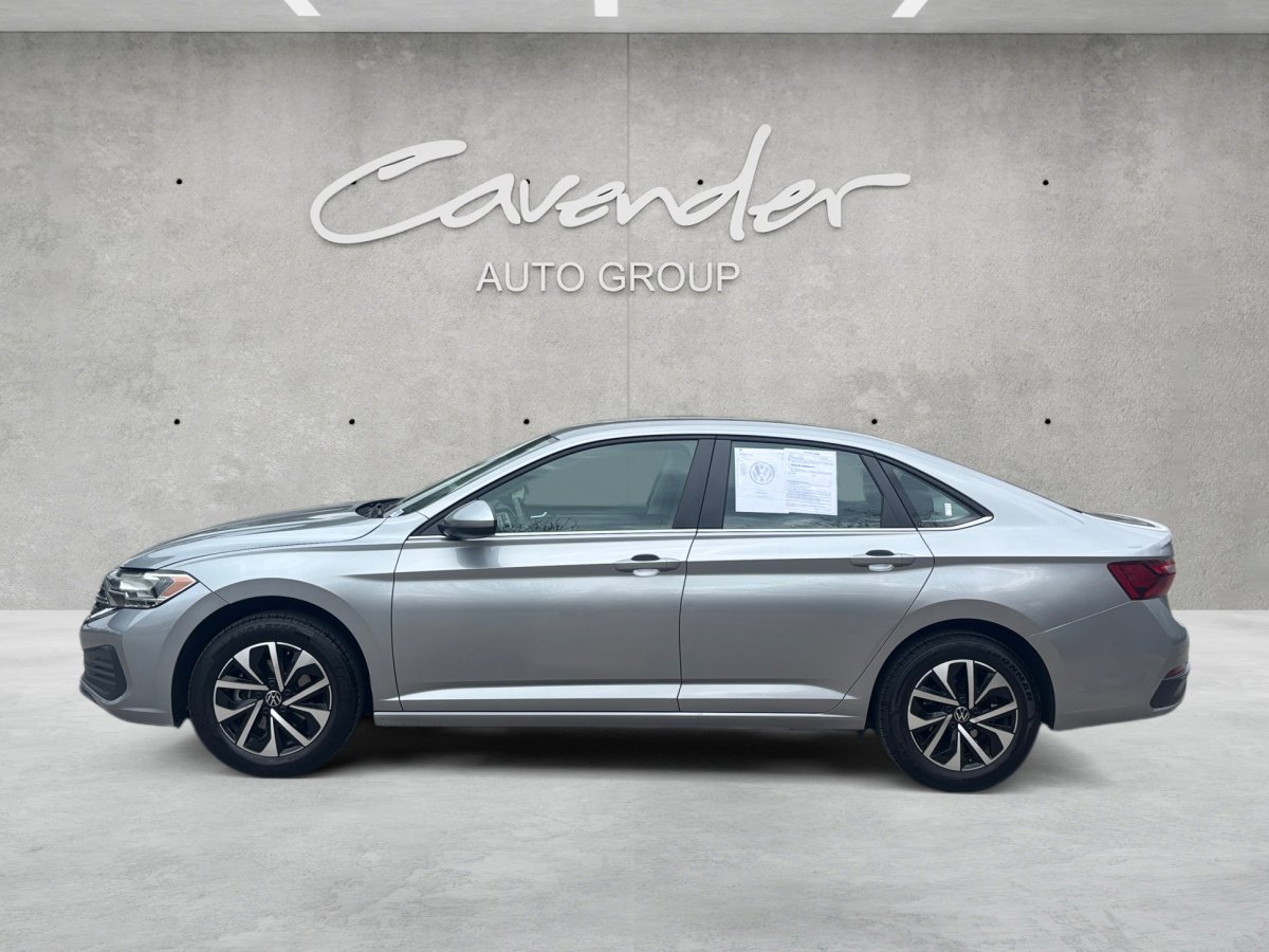 Used 2024 Volkswagen Jetta S image 15