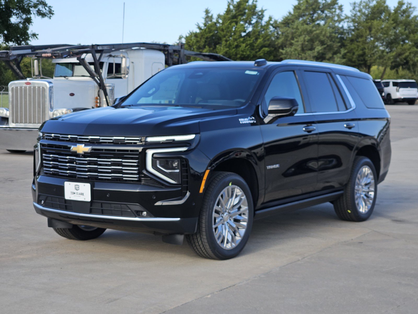 New 2026 Chevrolet Tahoe High Country AWD/4WD image 2