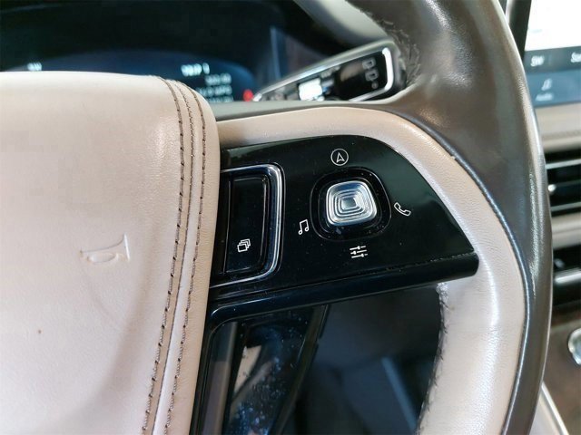 Used 2020 Lincoln Aviator Reserve w/ Equipment Group 202A image 21