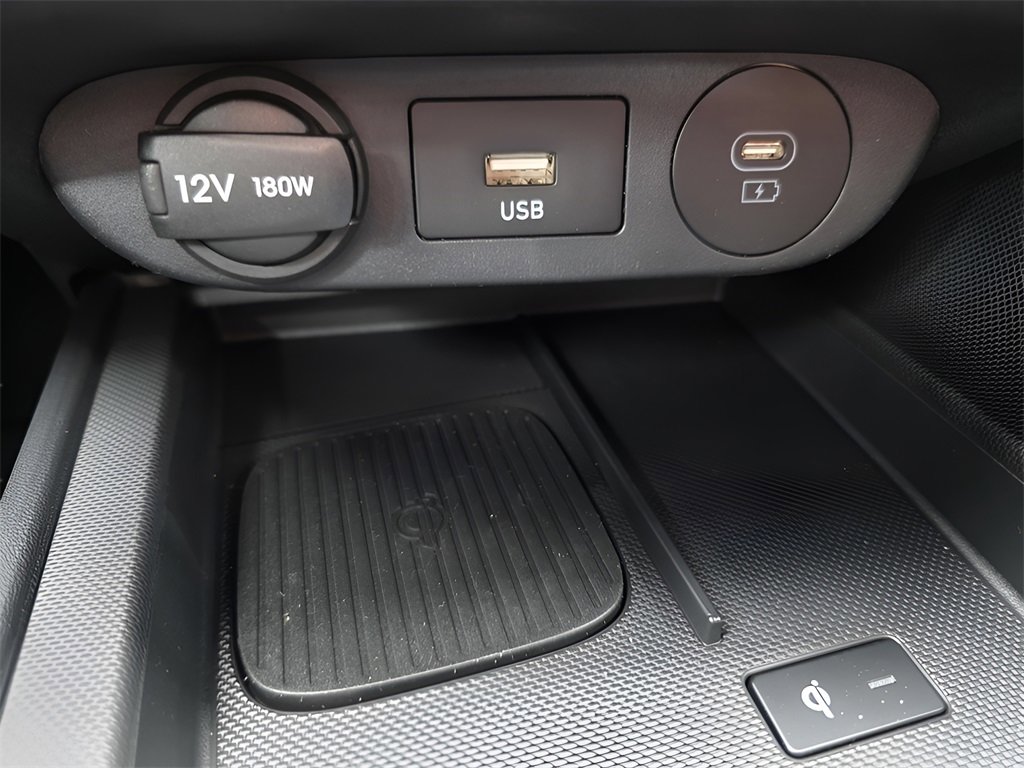 New 2026 Hyundai Elantra Sport image 21