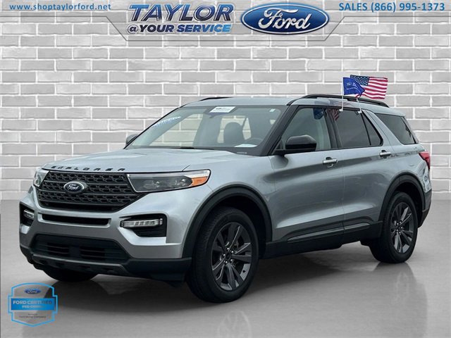 Certified 2022 Ford Explorer XLT w/ Equipment Group 202A