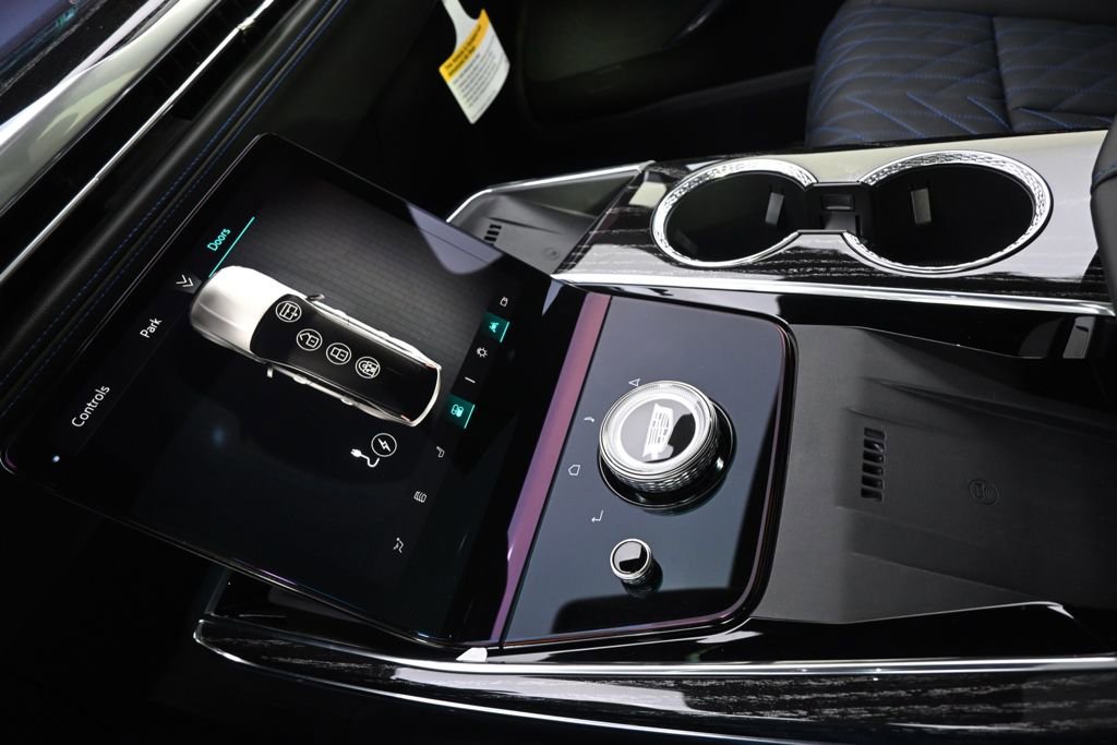 New 2025 Cadillac Escalade IQ Sport 1 image 31