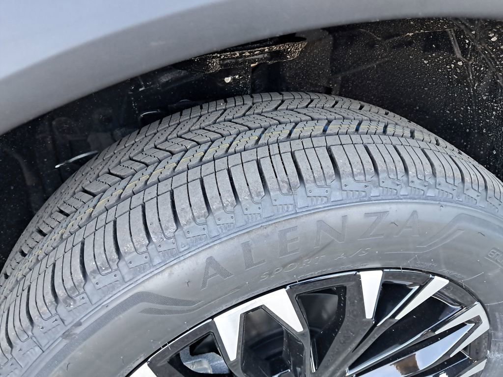 New 2026 Nissan Rogue SV image 29