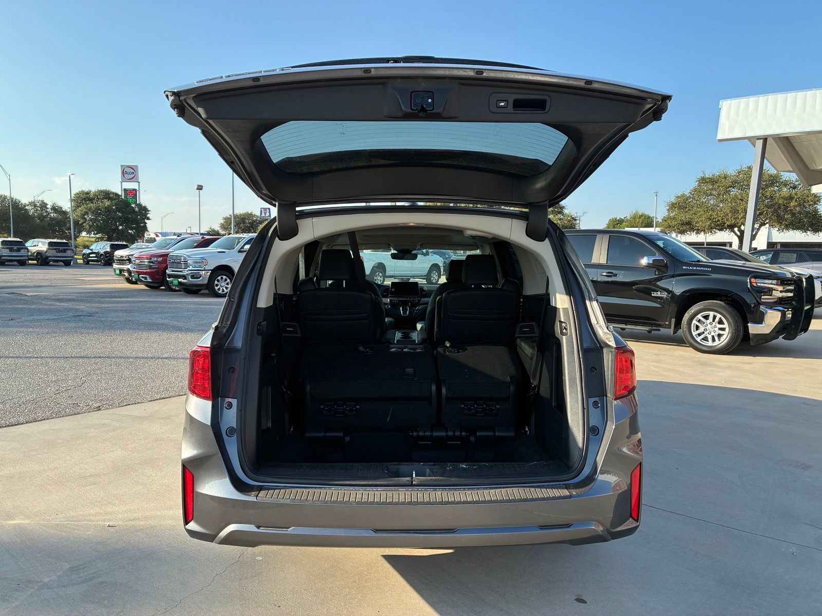 Used 2025 Honda Odyssey EX-L image 10