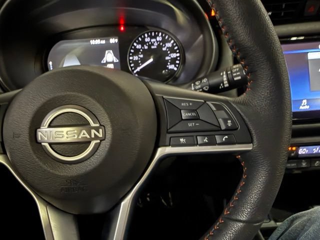 Used 2023 Nissan Kicks SR w/ SR Premium Package FWD image 16