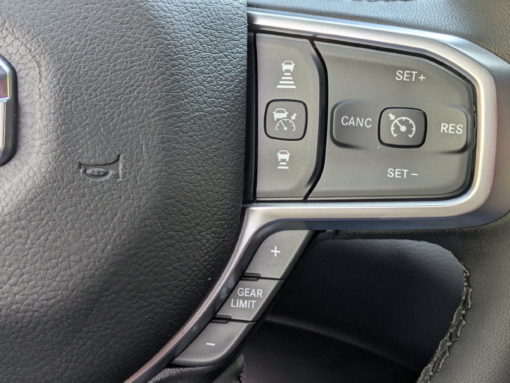 New 2026 RAM 1500 Big Horn AWD/4WD image 16