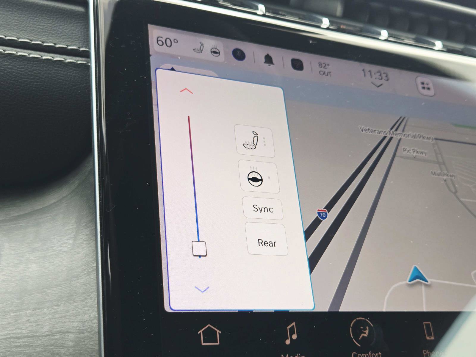 Used 2024 Jeep Grand Cherokee L Limited w/ Black Appearance Package image 31