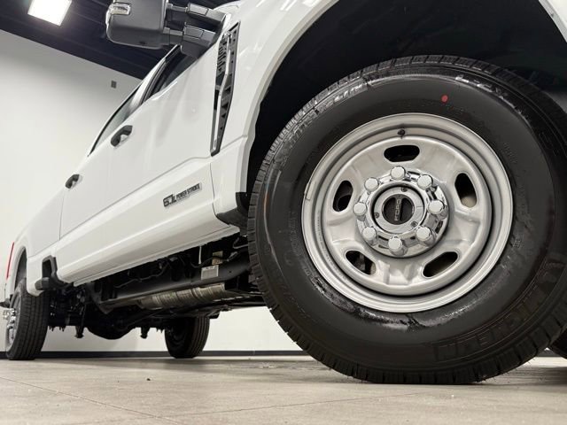 New 2026 Ford F350 XL image 2