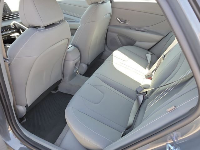 New 2026 Hyundai Elantra Sport image 19