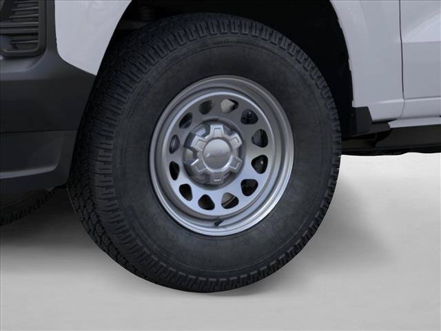 Used 2026 Chevrolet Colorado W/T RWD image 9
