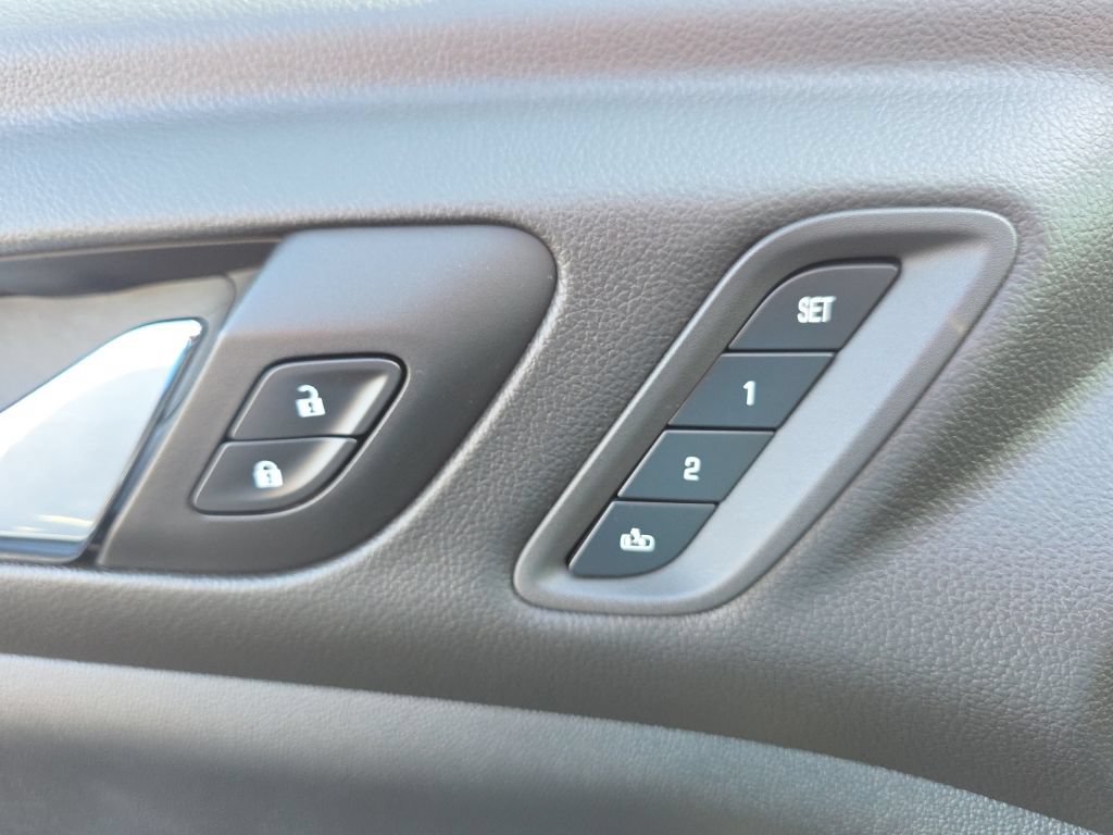 Used 2019 GMC Acadia Denali AWD/4WD image 22