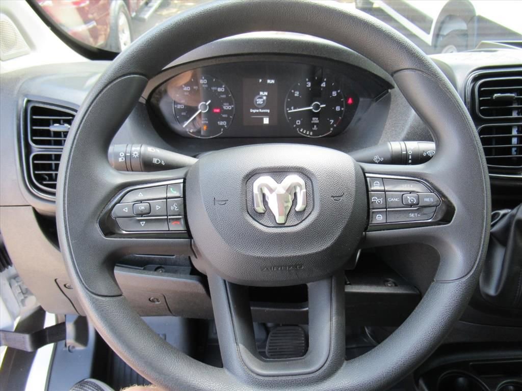 Used 2025 RAM ProMaster 2500 w/ Convenience Group FWD image 24