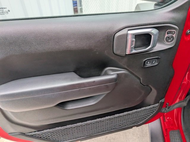 Used 2024 Jeep Wrangler Willys image 9