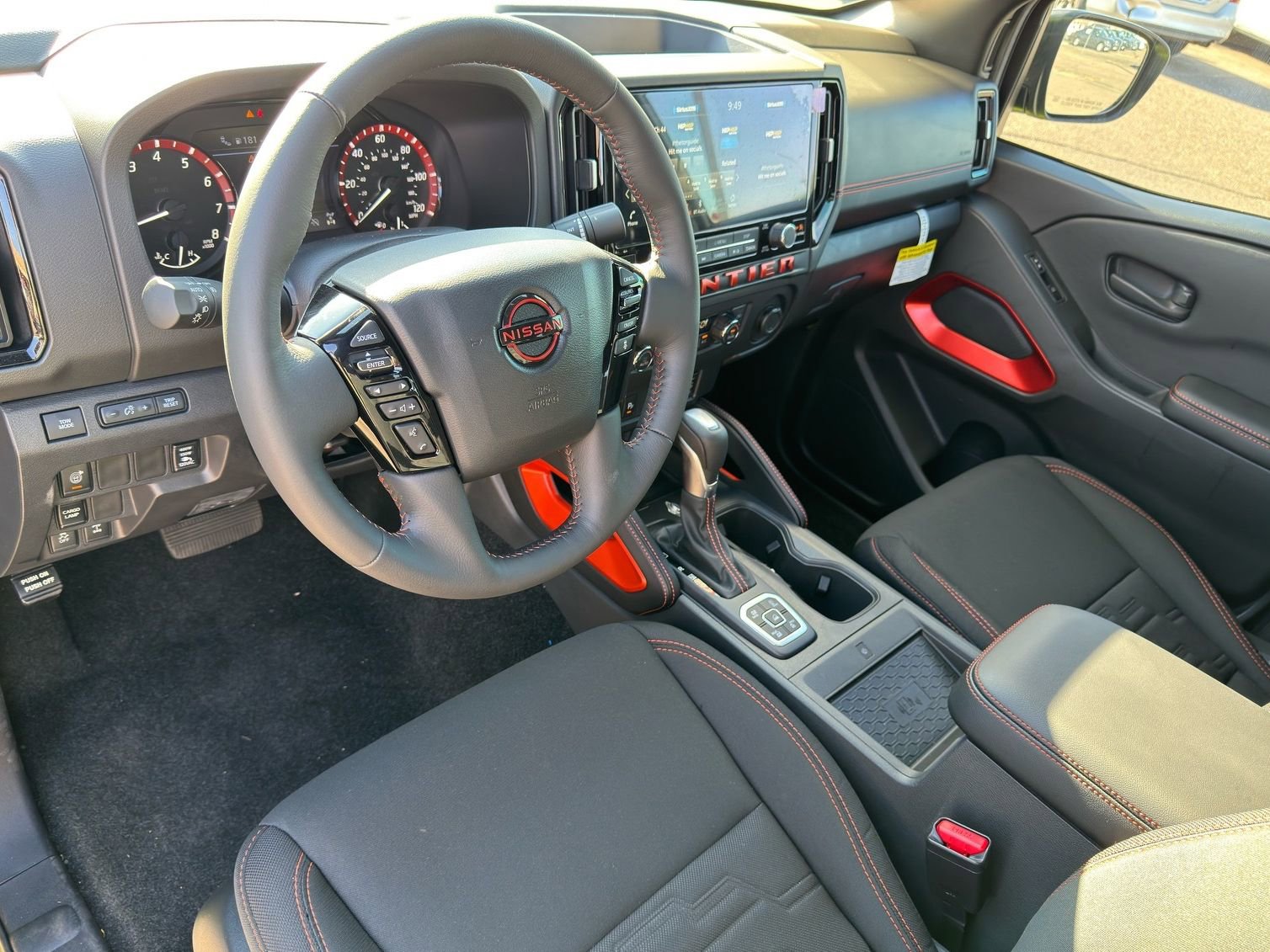 New 2026 Nissan Frontier PRO-4X w/ Pro-4x Convenience Package AWD/4WD image 15