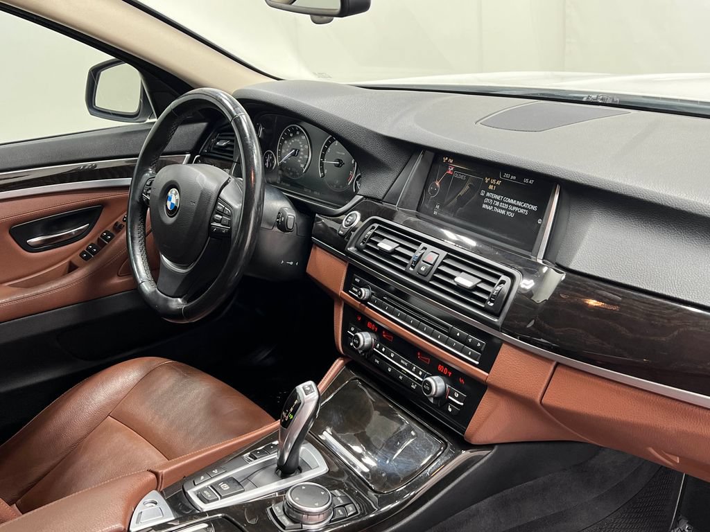 Used 2015 BMW 535i xDrive Sedan AWD/4WD image 22